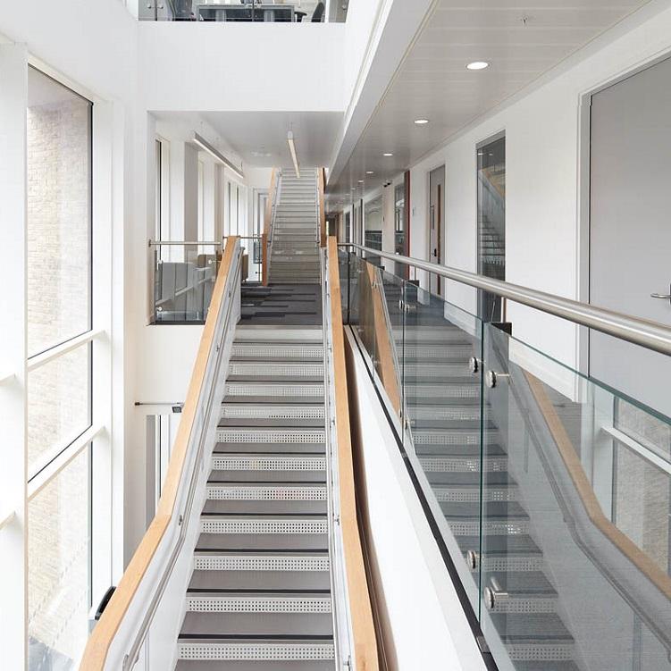 BALANCING BALUSTRADE AESTHETICS AND SAFETY - Delta Balustrades