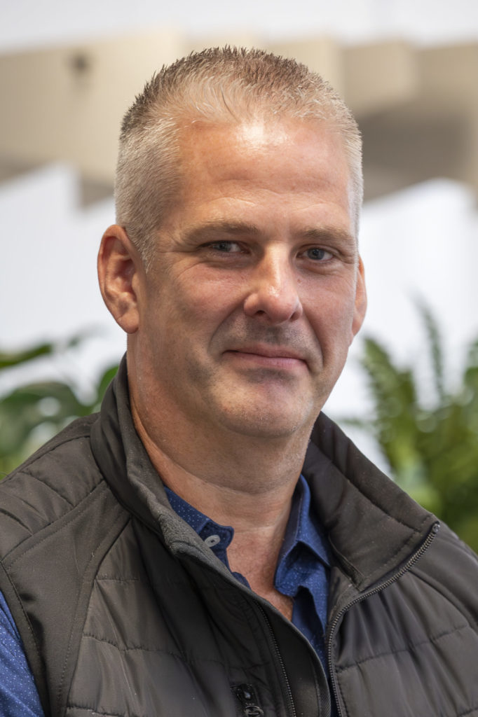 Richard Elson